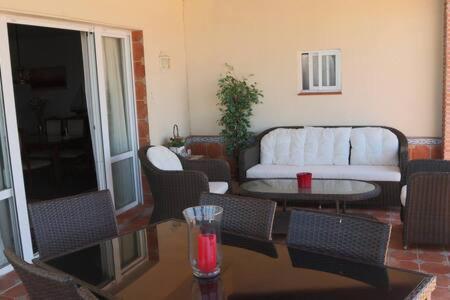 Gran Atico Al Lado De La Playa Apartment Torrox Bagian luar foto